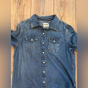Wrangler Icons 27WW Denim Western Snap Shirt Women’s XS Regular Fit